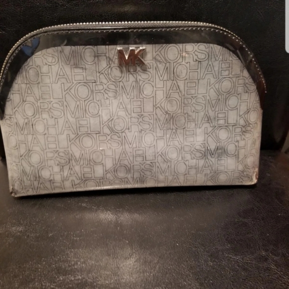 Michael Kors Handbags - Michael Kors Cosmetic Bag